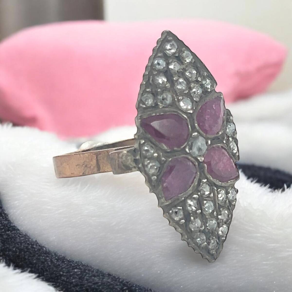 Antika 8 Ayar Elmas ve Yakut Taşlı Yüzük ELM203 #3.82 - 1