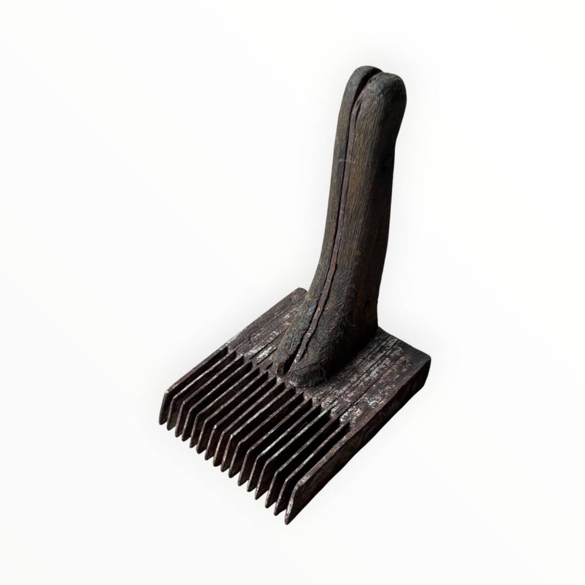 Antika Ahşap Saplı Metal Kirkit AOB7501 - 1