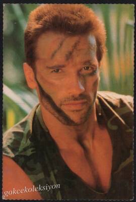 Arnold Schwarzenegger Kartpostal KRT3529 - 1