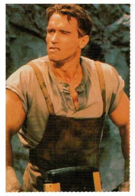 Arnold Schwarzenegger Kartpostal KRT8071 - 1
