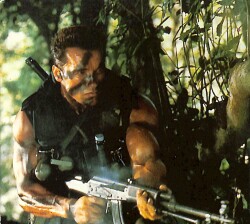 Arnold Schwarzenegger Predator Küçük Boy Kartpostal (15x10 cm) KRT13006 - Gökçekoleksiyon