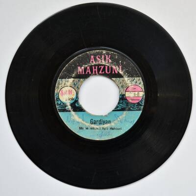 Aşık Mahzuni - Bebek (Y)PLK3020 - 2