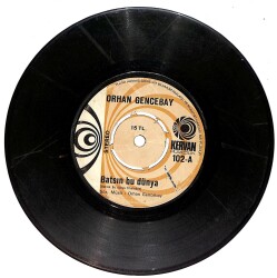 Orhan Gencebay - Batsın Bu Dünya / Sevmenin Zamanı Yok Plak (10/5.5) PLK25386 - Gökçekoleksiyon