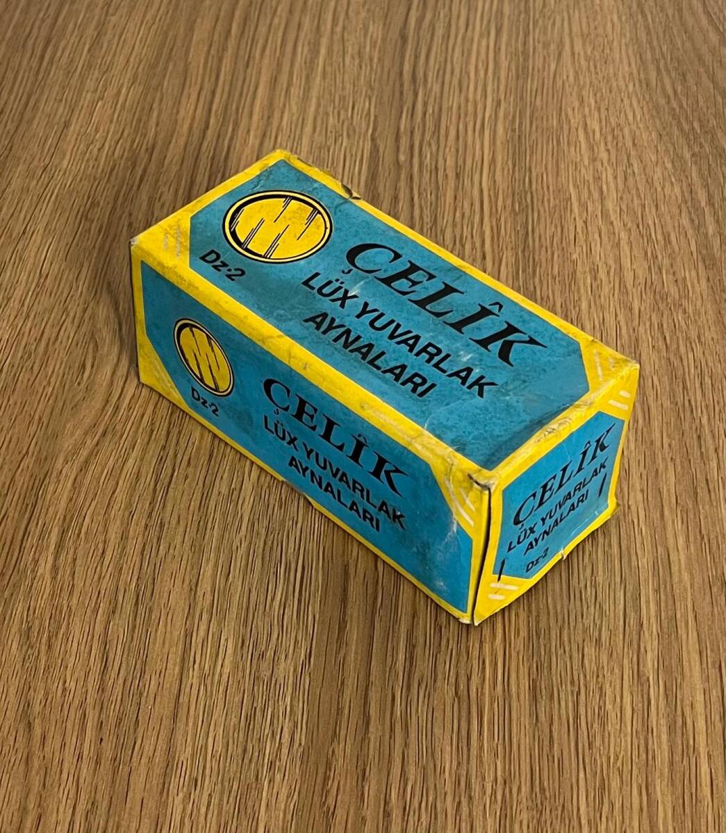 Çelik Lüx Yuvarlak Aynaları Kısmen Dolu Kutu.1990s AOB4813 - 4