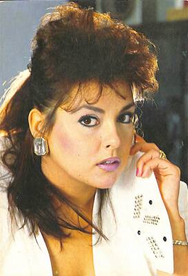 Aydan Şener Kartpostal KRT16242 - 1