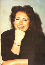 Aydan Şener Kartpostal (Küçük Boy) KRT23050 - Gökçekoleksiyon