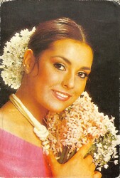 Aydan Şener Kartpostal (Küçük Boy) KRT23051 - Gökçekoleksiyon