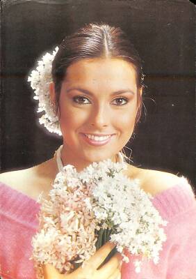 Aydan Şener Orta Boy Kartpostal KRT18691 - 1