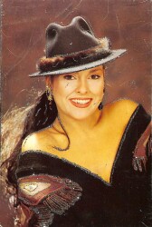 Aydan Şener Simli Kartpostal KRT16243 - Gökçekoleksiyon