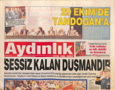 Aydınlık Gazetesi 11 Ekim 2013 - Hikmetyar, Erdoğanın İmzasıyla Terörist Listesinde - Hasan Cihat Örtere Türk Bayrağı Cezası GZ95510 - 1