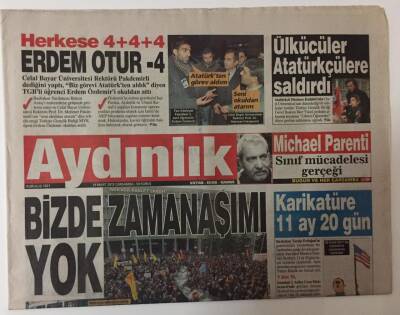Aydınlık Gazetesi 14 Mart 2012 - Sivasta 35 Kişinin Katledilmesi Davasında Zaman Aşımı Kararı Protesto Edildi GZ26336 - 1