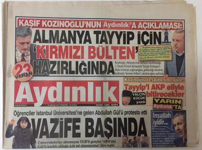 Aydınlık Gazetesi 15 Aralık 2011 - Öğrenciler İstanbul Üniversitesine Gelen Abdullah Gülü Protesto Etti GZ26358 - 1