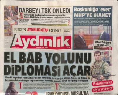Aydınlık Gazetesi 4 Kasım 2016 - Avcılar Belediye Başkanı Handan Toprak Benlinin Otomobiline Önceki Akşam Kurşun Sıkıldı GZ94297 - 1