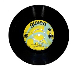 Adnan Varveren - Helvacı - Ben Varmam Ana 45'lik Plak (10/9) PLK27104 - Gökçekoleksiyon
