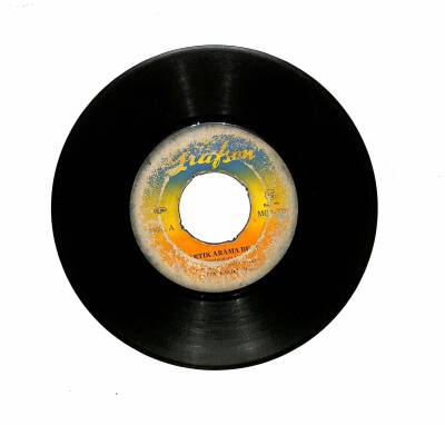 Ayfer Başıbüyük - Artık Arama Beni PLAK (10/6) PLK22600 - 2