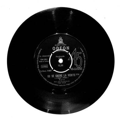 Ayla - Ou Se Cache La Verite Voila Ou M`a Mene L`amour Plak (107.5) PLK20895 - 1