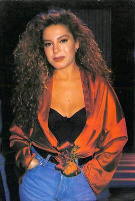 Aylin Livaneli Kartpostal KRT19273 - 1