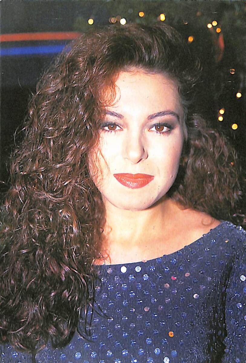 Aylin Livaneli Kartpostal (Küçük Boy) KRT23078 - 1