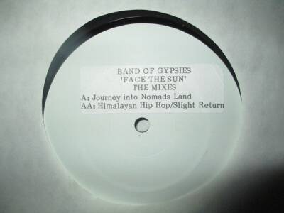Band Of Gypsies – Face The Sun UK (Himalayan Hip Hop) (109) PLK18020 - 2