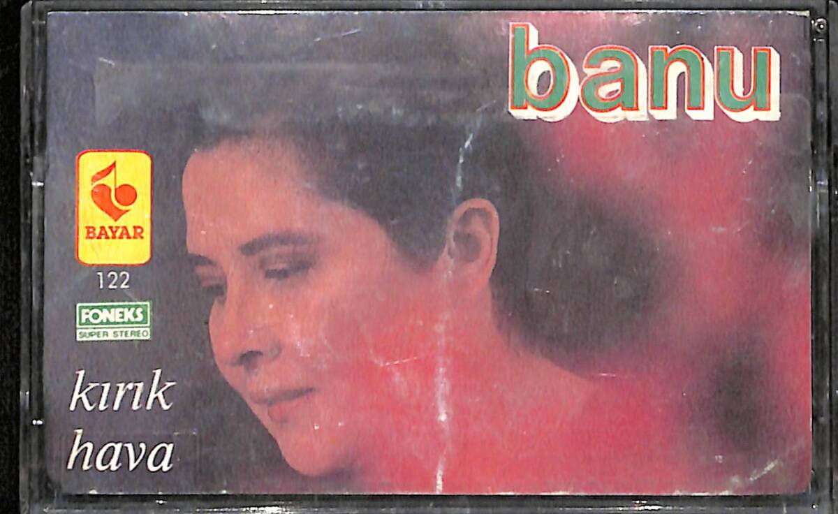 Banu (Banu Kırbaç) – Kırık Hava Orijinal Kaset (İkinci El) * Bayar Müzik Üretim - Kağıt Baskı - Sarı Bandrol - 1990 * KST29957 - 1