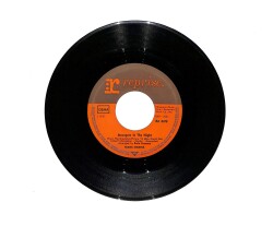 Frank Sinatra - Oh You Crazy Moon / Strangers In The Night PLAK (10/7.5) PLK24255 - Gökçekoleksiyon