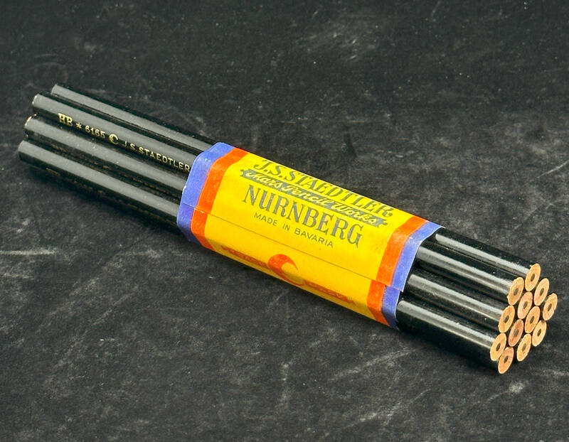 Bavarıa J.S.Staedtler Nurnberg 12'li Kurşun Kalem Seti (Sıfır Ürün) AOB4173 (N) - 2