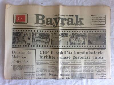 Bayrak Gazetesi 28 Ocak 1977 - İspanya Yeniden İç Harbe Doğru Sürükleniyor GZ73351 - 1