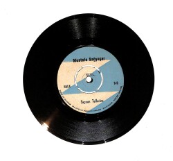 Mustafa Sağyaşar - Saçının Tellerine / Bekleyeceğim PLAK (10/7.5) PLK24571 - Gökçekoleksiyon