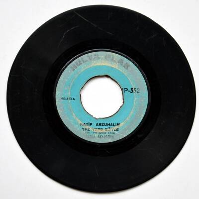 Bedia Akartürk - Katip Arzuhalim PLK3387 - 1
