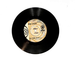 Mine Koşan - Aşk Pınarı / Sev Dedi Gözlerim PLAK (10/7.5) PLK24593 - Gökçekoleksiyon