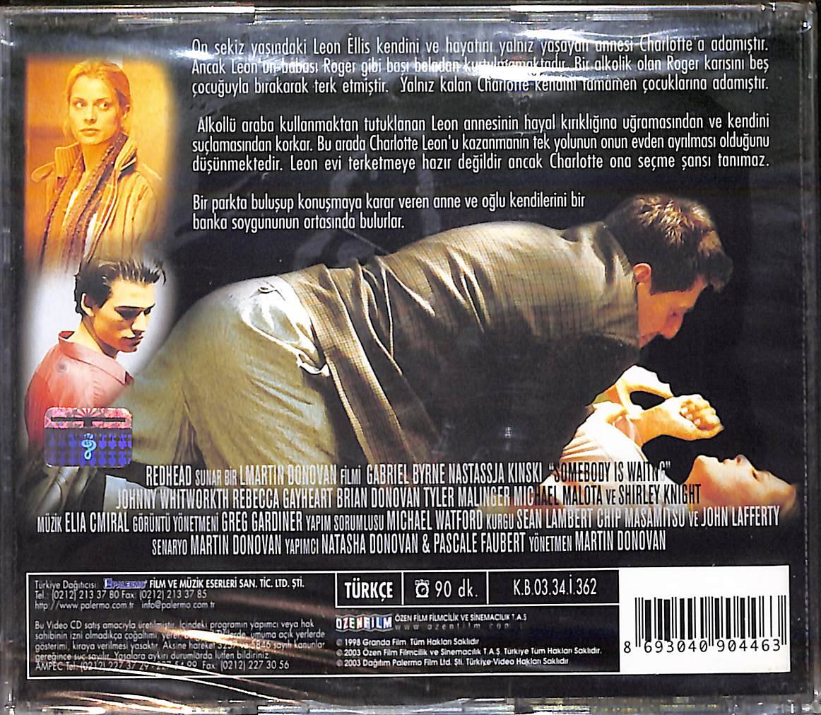Bekleyen Biri VCD Film (Sıfır - 10/10) VCD26542 - 2
