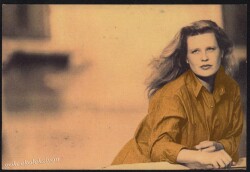 Bekleyen Kadın Temalı Kartpostal KRT3834 - Gökçekoleksiyon