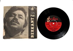 Berkant ‎– Ayrılık Deyince & Kısmet Olursa 45′lik Plak (10/7) PLK27448 - 1