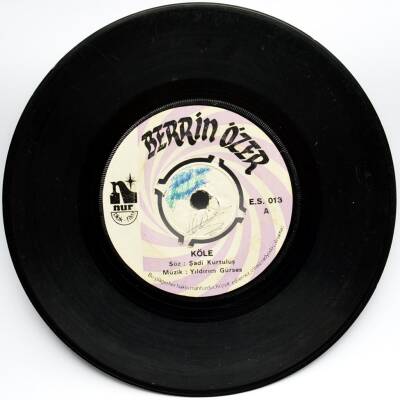 Berrin Özer - Köle (107) PLK5895 - 1