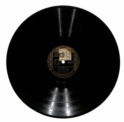 Bing Crosby - Long Ago Is You Is Or Is You Aint TAŞ PLAK (107) PLK23135 - 1