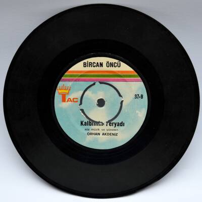 Bircan Öncü - Seven Herşeye Katlanır PLK4170 - 3