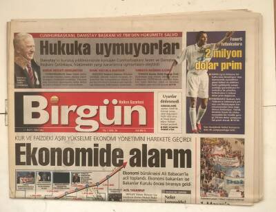 Birgün Gazetesi 11 Mayıs 2004 - Antalyada Seçimkondu Meydan Savaşı GZ7689 - 1