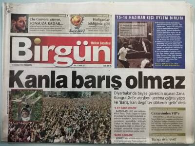 Birgün Gazetesi 14 Haziran 2004 Barış İçin Ter Dökelim - GZ44946 - 1
