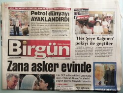 Birgün Gazetesi 17 Haziran 2004 AKP de Deklarasyon Krizi - Zana Asker Evinde -GZ44016 - 2