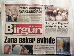 Birgün Gazetesi 17 Haziran 2004 AKP de Deklarasyon Krizi - Zana Asker Evinde -GZ44016 - 1