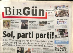 Birgün Gazetesi 25 Eylül 2005 - Yaşlanmayan Grup Rolling Stones - Rita Vurmaya Başladı GZ100026 - 2