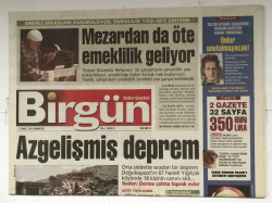 Birgün Gazetesi 3 Temmuz 2004 - Nilüfer , 70li Yıllardaki Albümleriyle Yeniden Sevdikleriyle Buluşuyor GZ5535 - 1