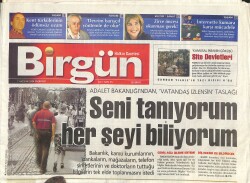 Birgün Gazetesi 7 Haziran 2004 - CHP Anadolu Yollarında - Ebu Garib'e Özgü Tahliye Sevinci GZ3837 - Gökçekoleksiyon