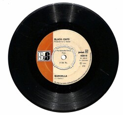 Black Cats - A Chili Pum Marcella PLAK 107 - 2