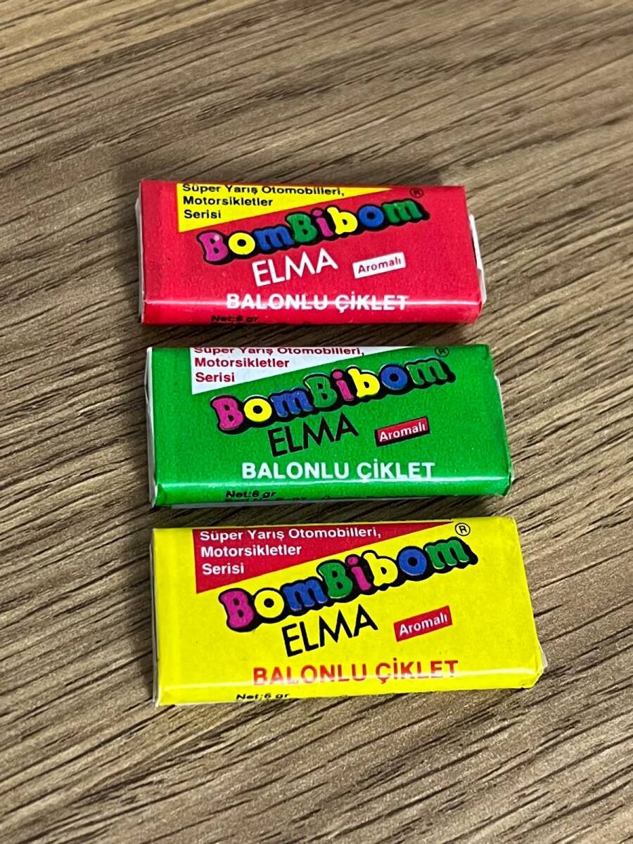 BOMBİBOM (BAYCAN) 1992 Elma Aromalı Balonlu Çiklet Sakız Set # SKZ2451 - 2