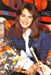 Brook Shelds Kartpostal KRT17291 - Gökçekoleksiyon