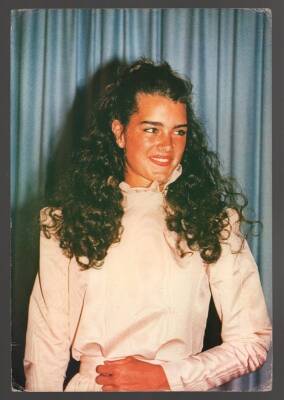 Brooke Shields Büyük Boy Kartpostal KRT4728 - 1