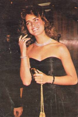 Brooke Shields Kartpostal KRT13438 - 1