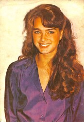 Brooke Shields Kartpostal KRT17104 - Gökçekoleksiyon