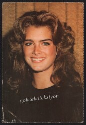 Brooke Shields Kartpostal KRT3251 - Gökçekoleksiyon